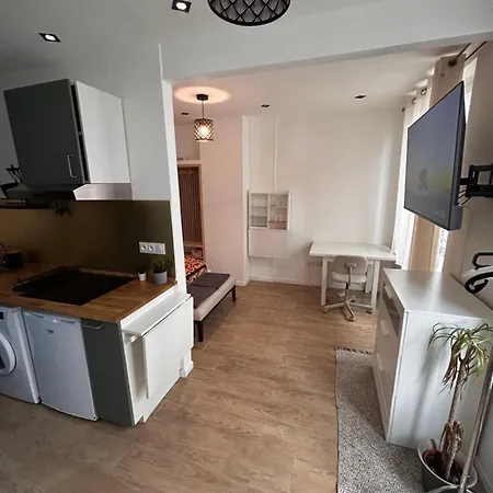 Coeur De 13e Apartment